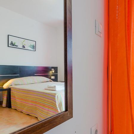 Apartamentos Mas Conil Conil De La Frontera Pokój zdjęcie